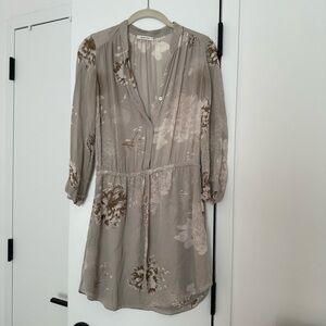 Aritzia Babaton Gray Silk Floral Dress